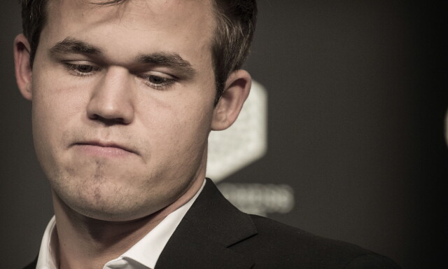 20161114 NEW YORK Magnus Carlsen og Sergey Karjakin på pressekonferansen etter det tredje partiet som også endte med remis. Foto: Hans Arne Vedlog / Dagbladet